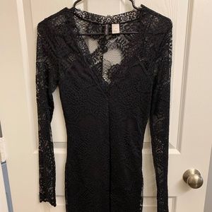 Black lace bodycon party dress